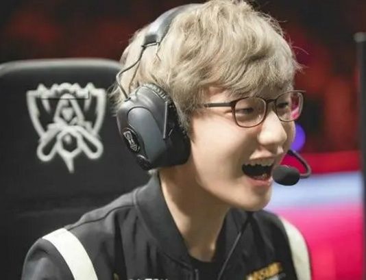 一次军地足 一次军地足