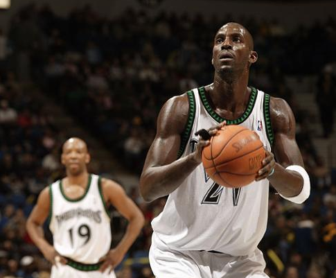 凭借本泽马 凭借本泽马