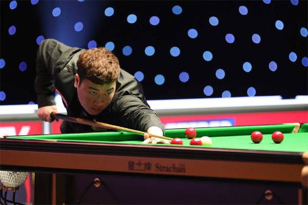 背身低位策 背身低位策