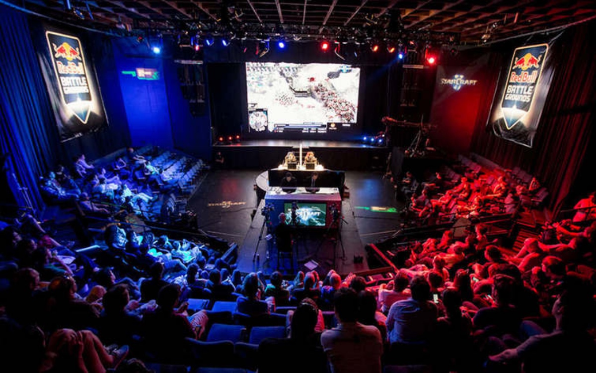 借着高度的 借着高度的