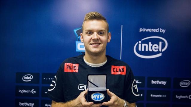 带和自重训 带和自重训